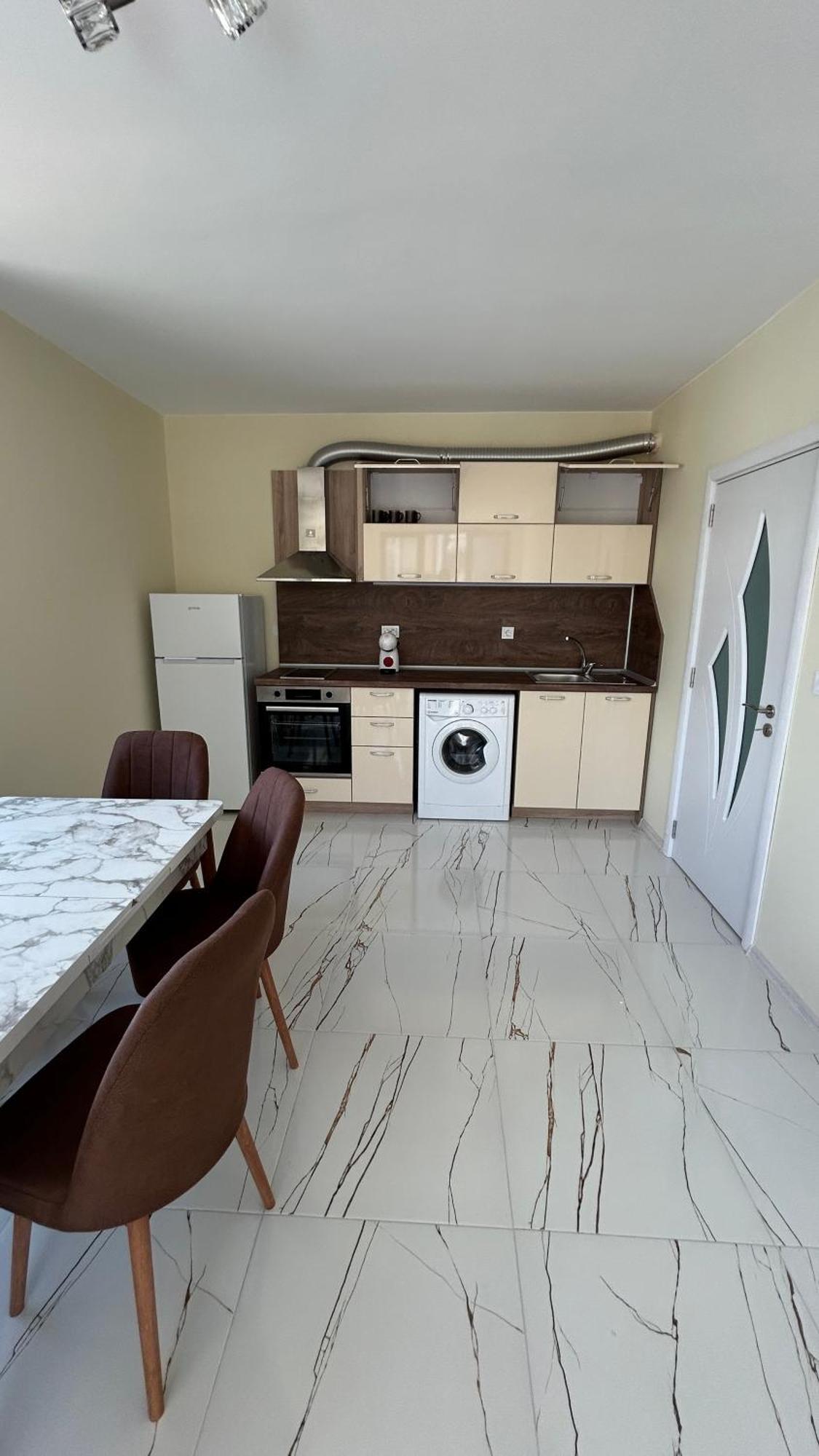 Zigrabay Lovely Appartments Primorsko Luaran gambar